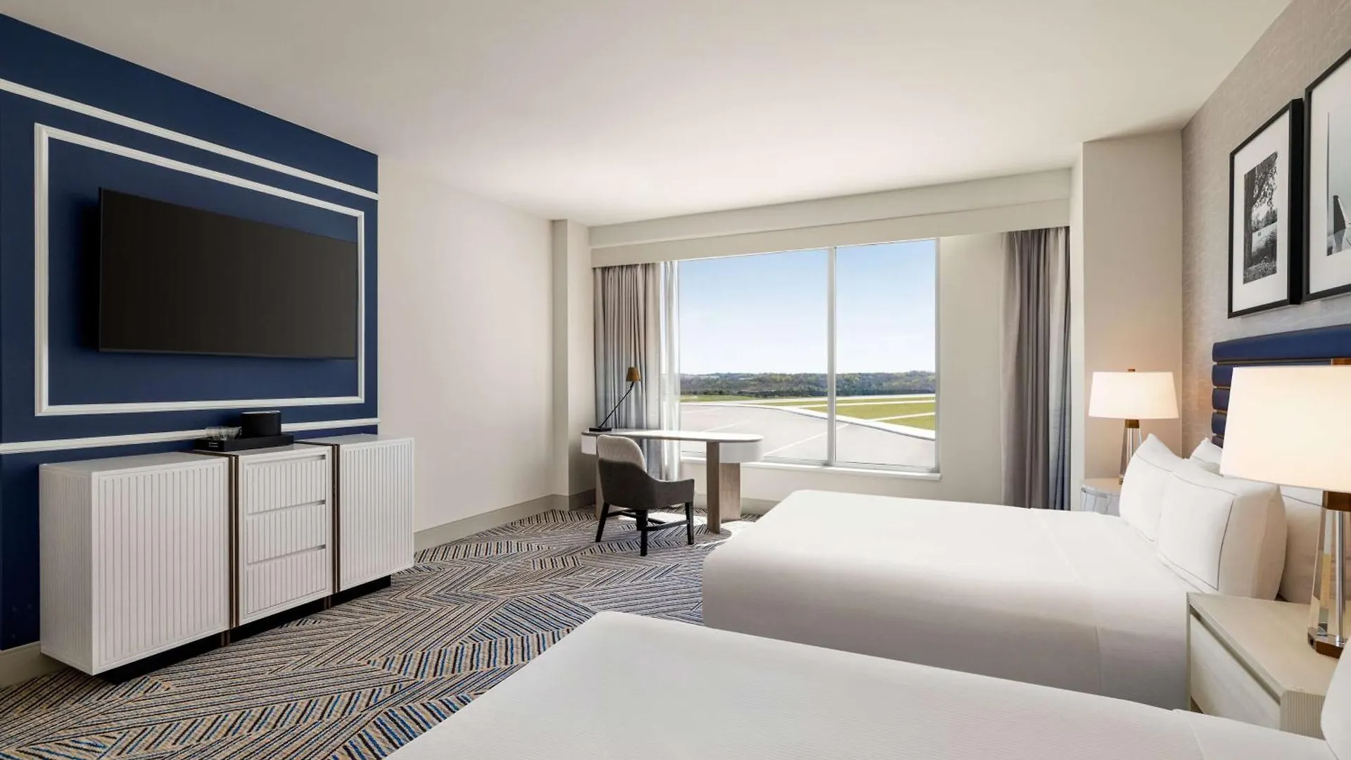 Hilton Bna Nashville Airport Terminal 4*,