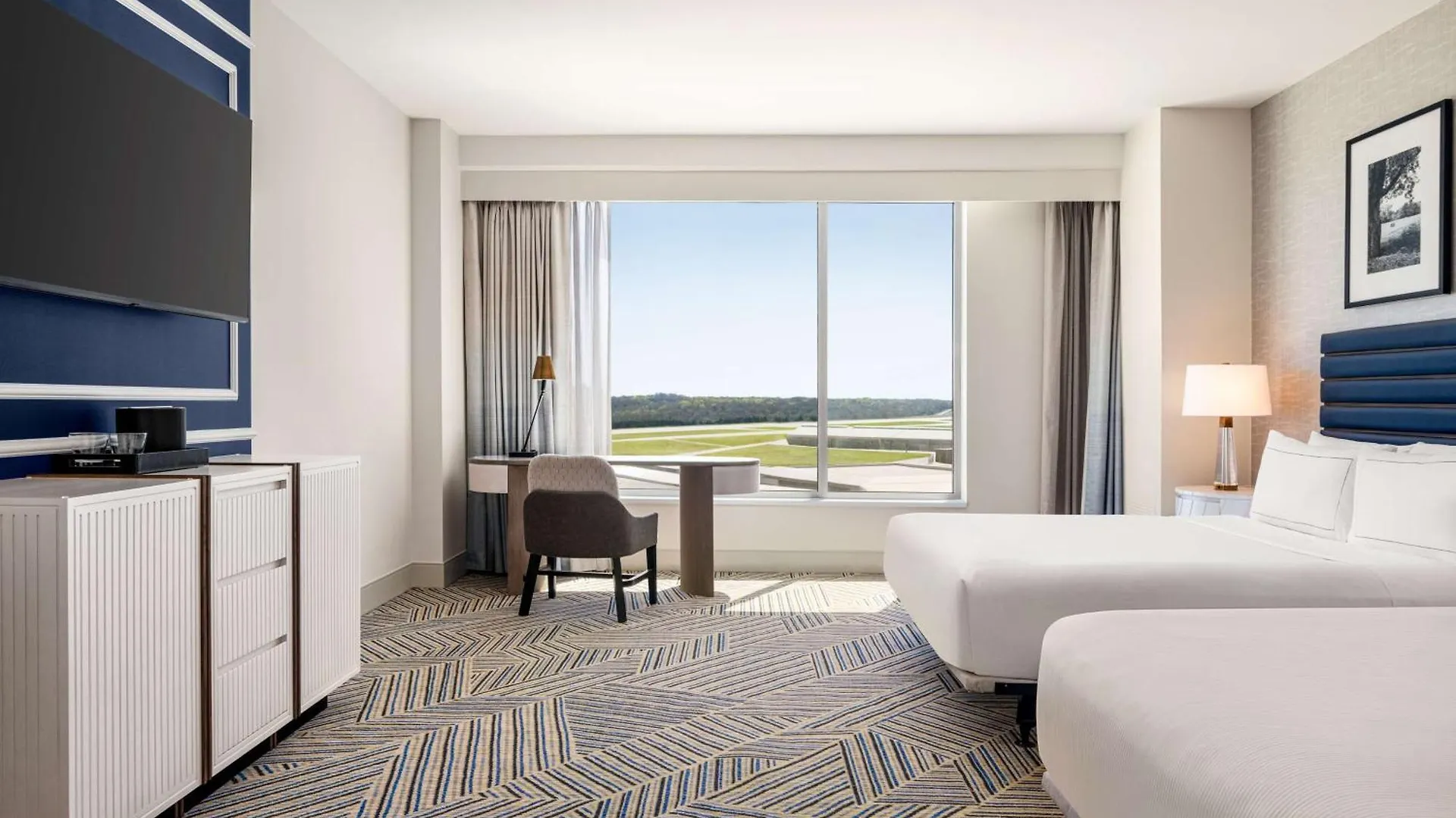 Hilton Bna Nashville Airport Terminal فندق