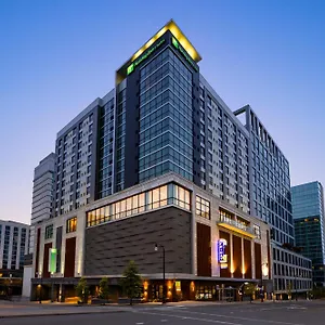 Otel & Downtown Broadway