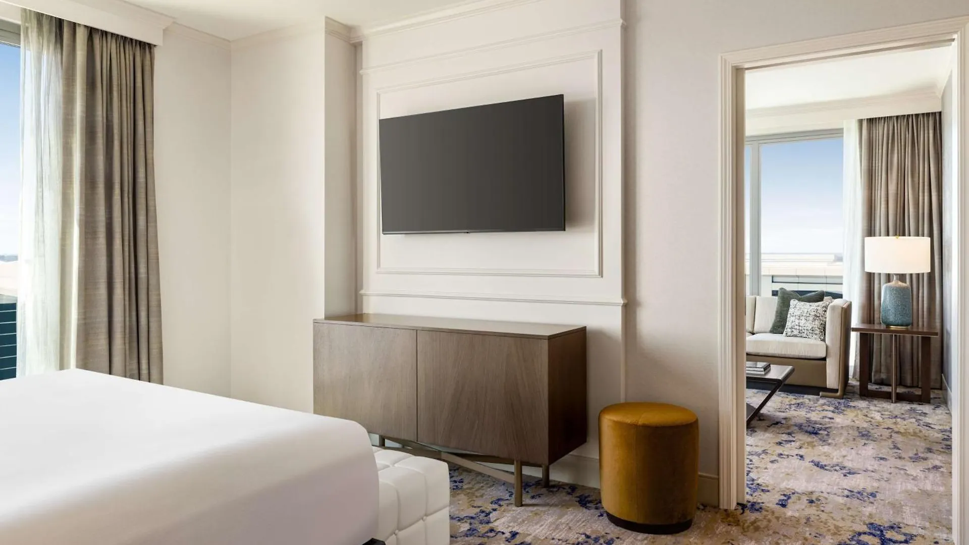 Hilton Bna Nashville Airport Terminal 4*,